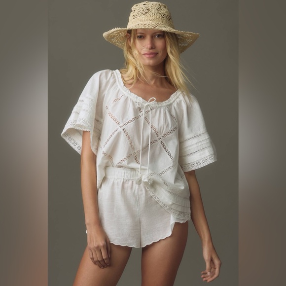 NWT Anthropologie Boho Embroidered White Flutter Sleeve Lace Top Blouse Size L